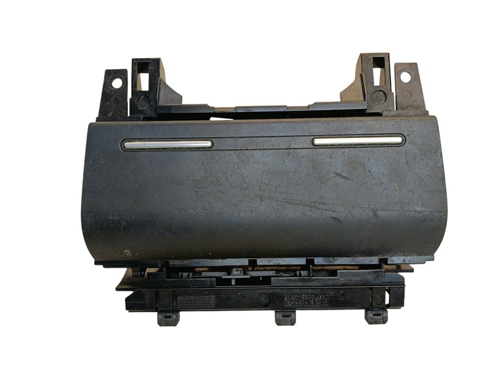Cenicero Audi A4 (8E)