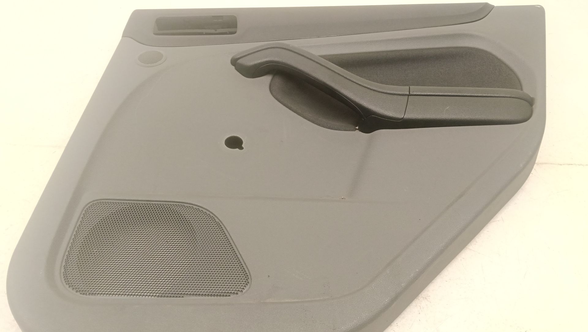Guarnecido puerta Ford Focus (CB4)