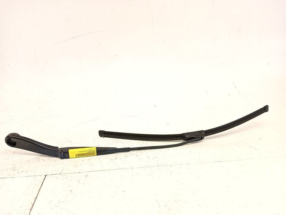 Brazo limpia Dodge Avenger (JS)
