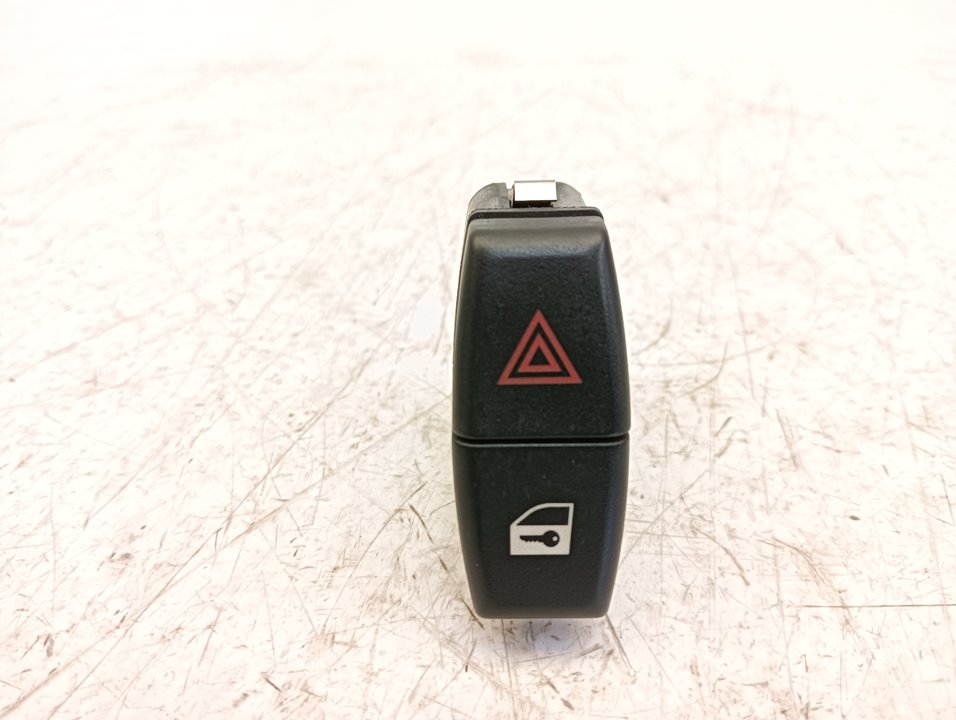 Warning BMW 5 (E60)