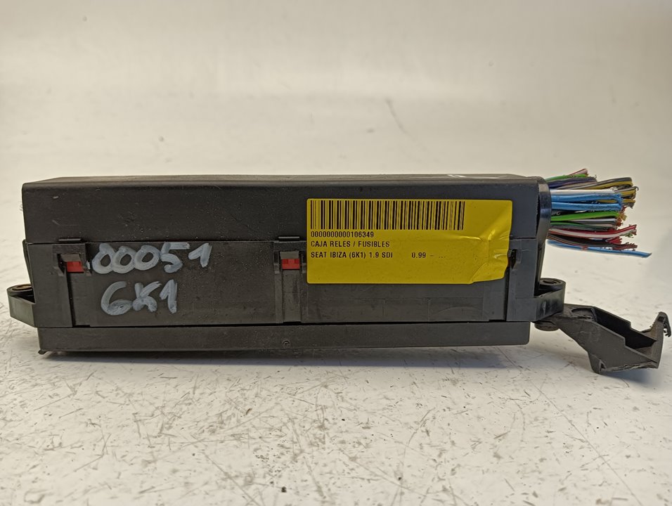 Caja relés / fusibles SEAT Ibiza (6K1)