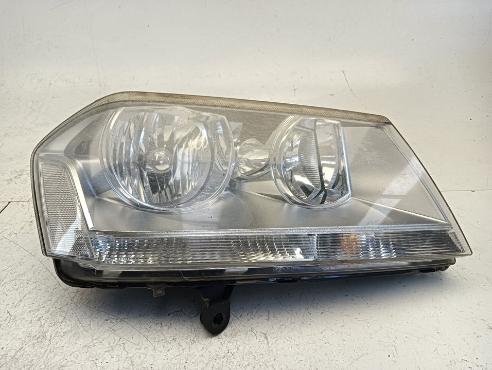 Faro Dodge Avenger (JS)