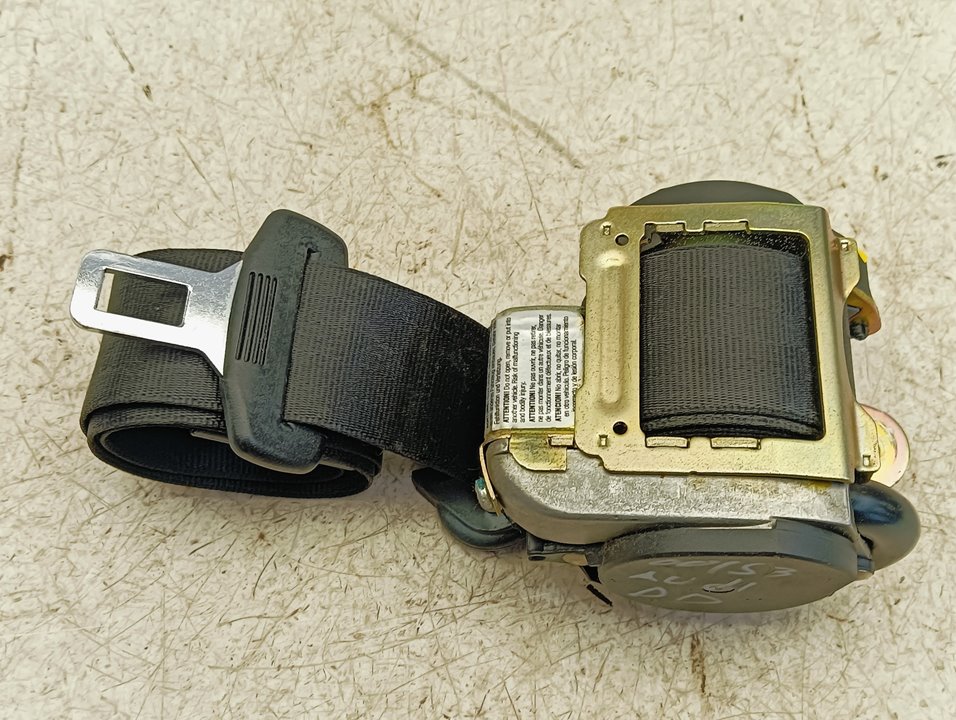 Cinturón seguridad Audi A6 (4B5)