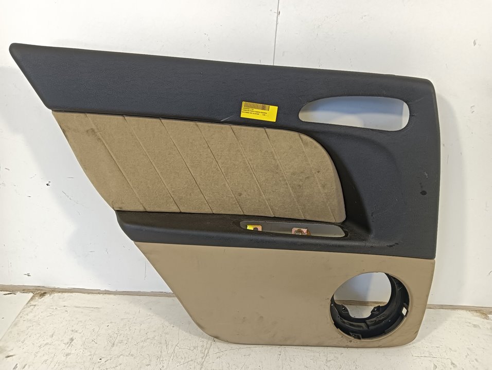 Guarnecido puerta Alfa Romeo 156