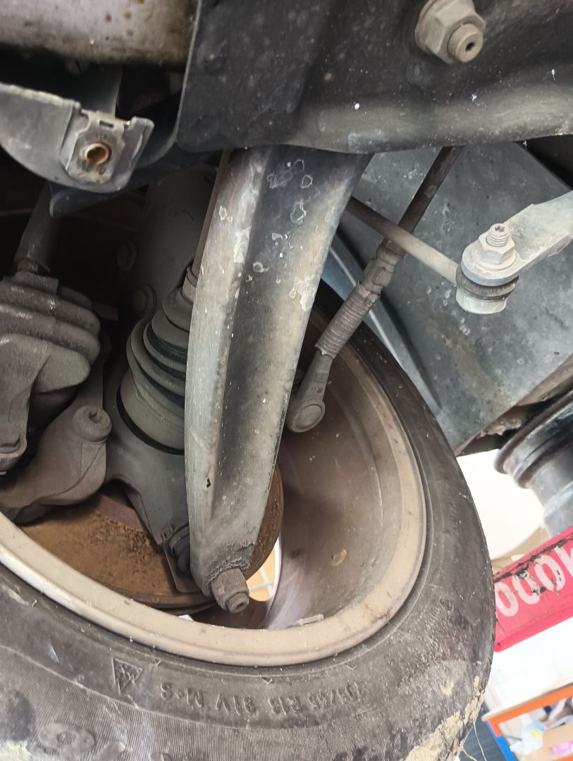 Brazo suspensión Peugeot 308