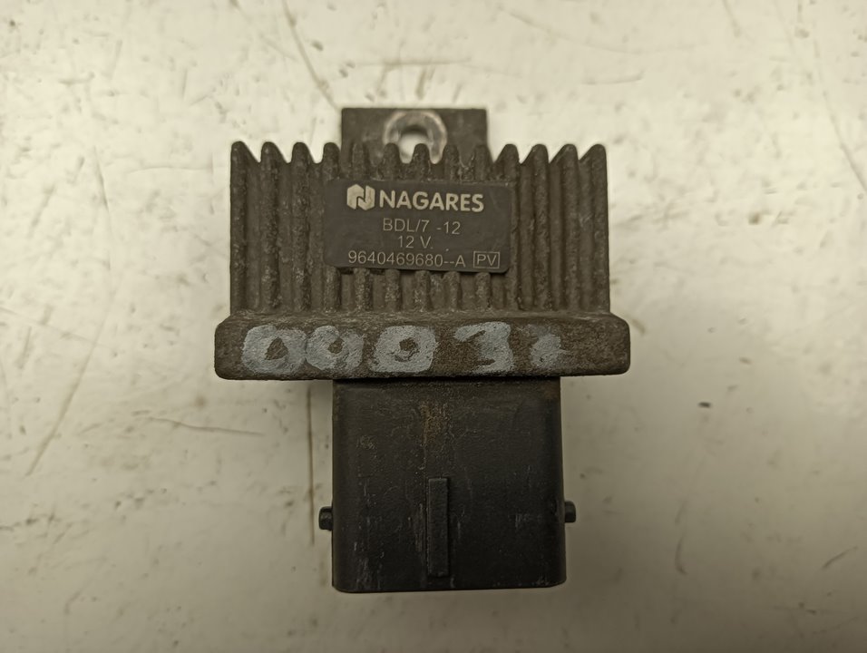 Caja precalentamiento Renault Scenic II (JM), foto 1 de 5
