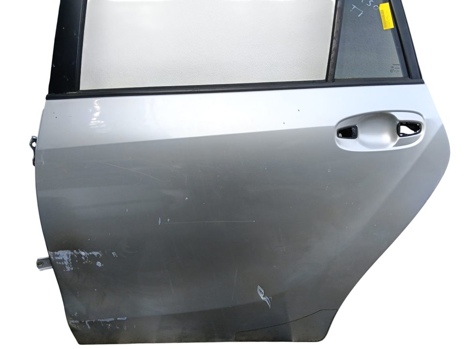 Puerta Toyota Verso (AUR2/ZGR2)