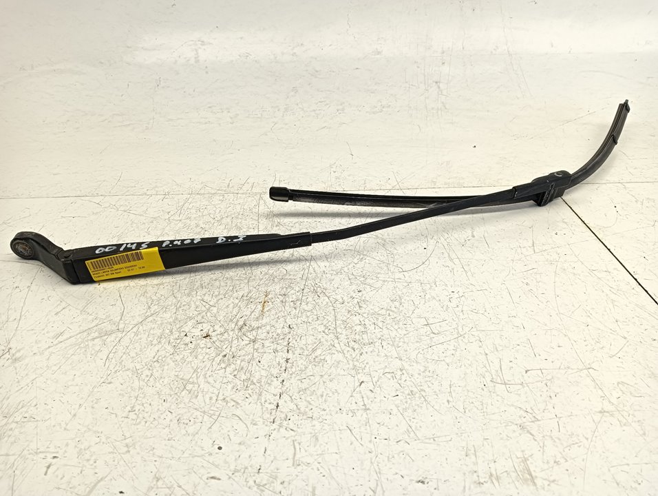Brazo limpia Peugeot 407