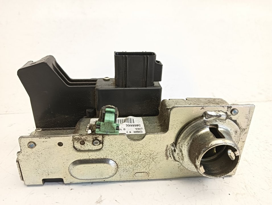 Cerradura puerta Ford Transit Connect (TC7)