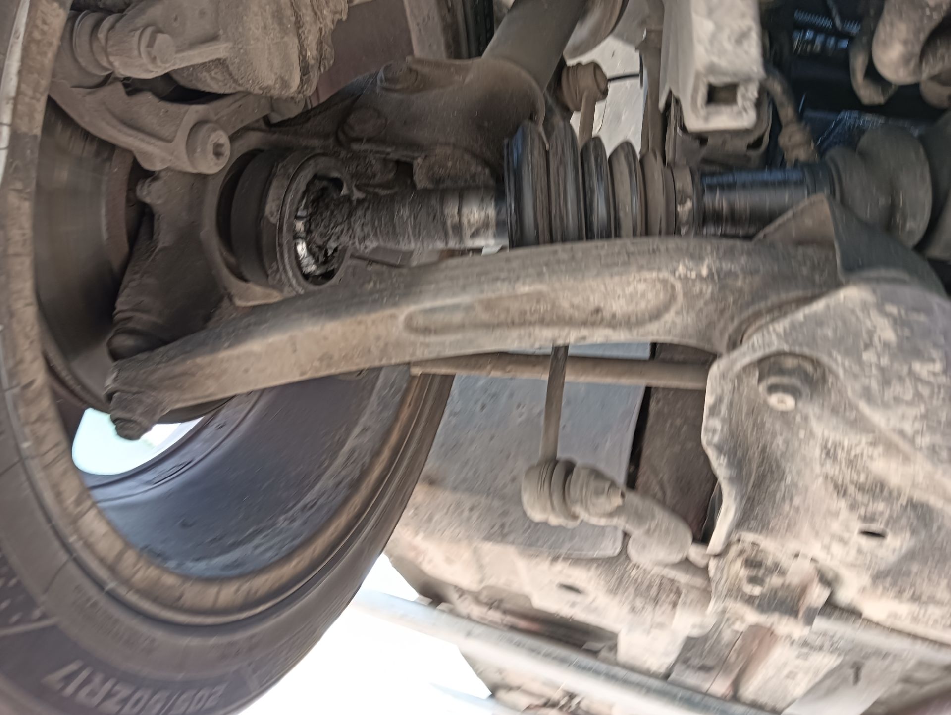 Brazo suspensión Peugeot 307 Break/ (S2)