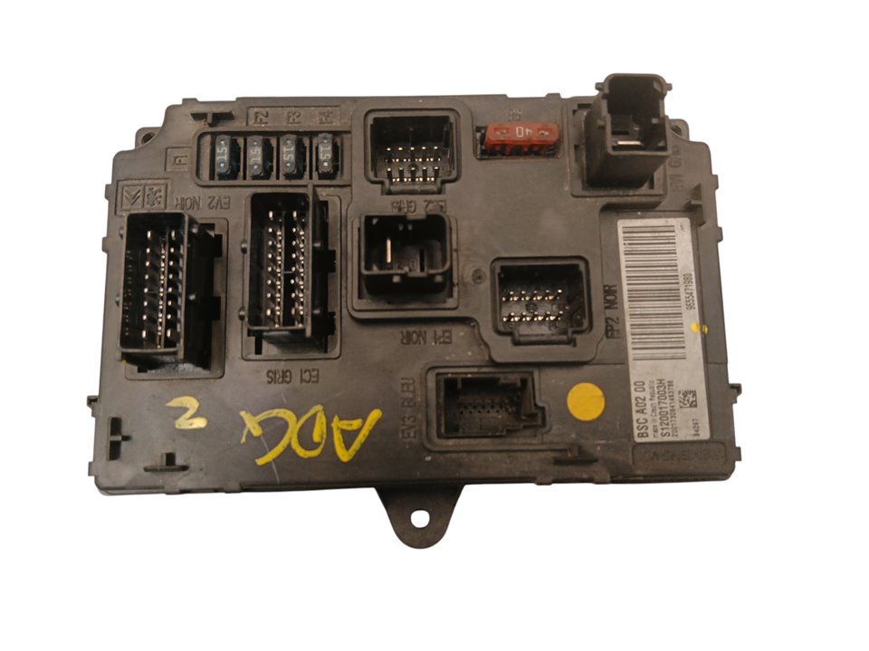 Caja relés / fusibles Peugeot 407