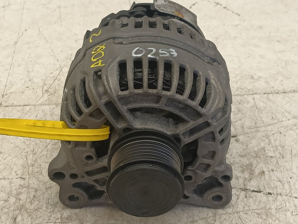 Alternador Audi A4 (8E)
