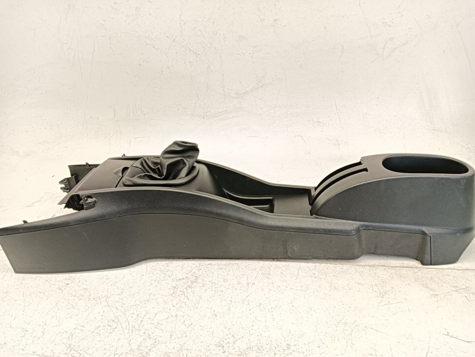 Consola Peugeot 207