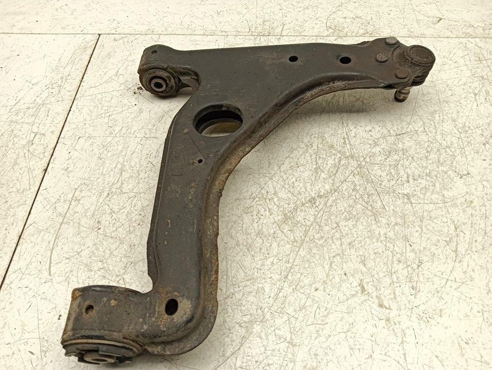 Brazo suspensión Opel Astra G