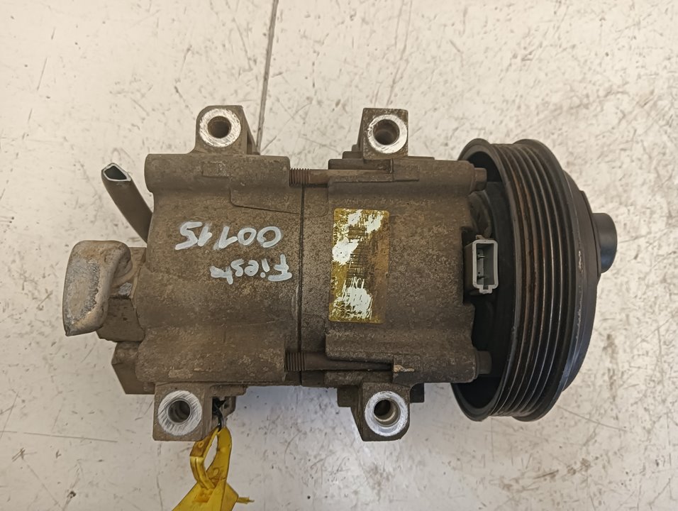 Compresor aire acondicionado Ford Fiesta (CBK)
