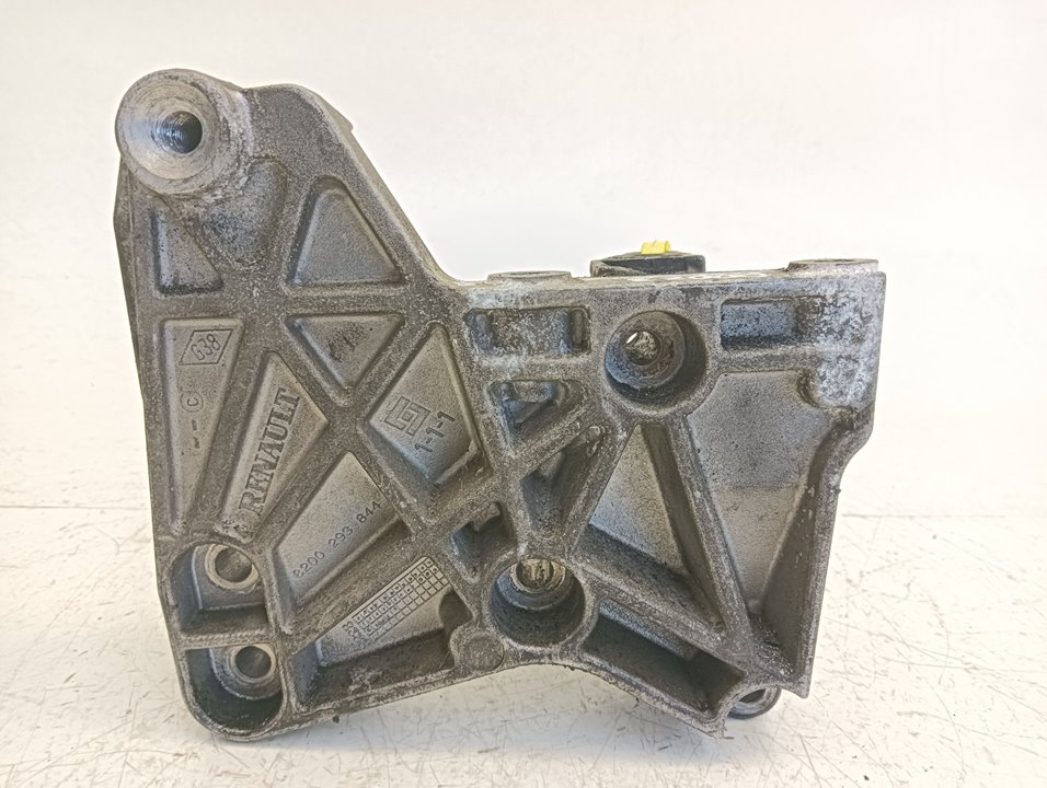Soporte motor Renault Megane II