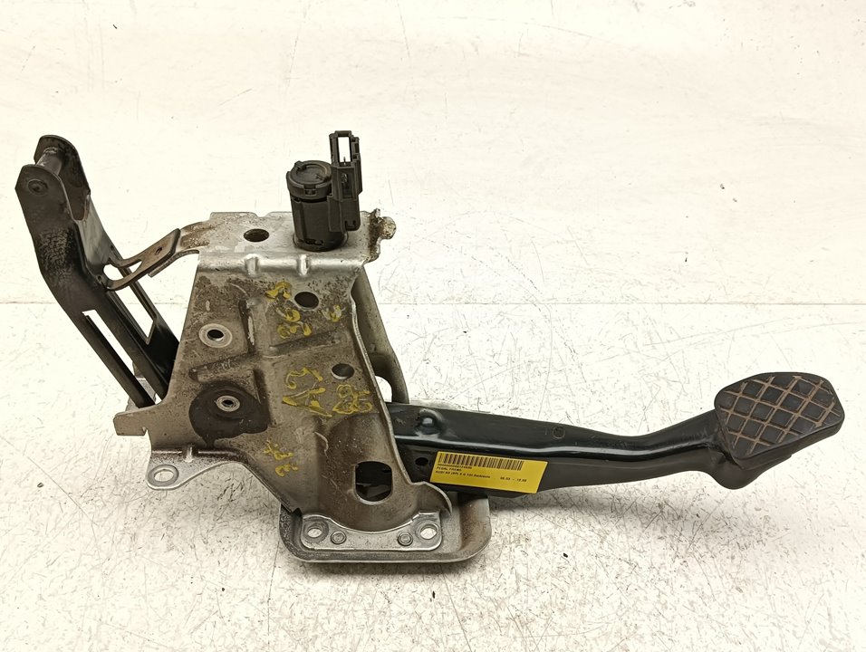 Pedal freno Audi A3 (8P1)