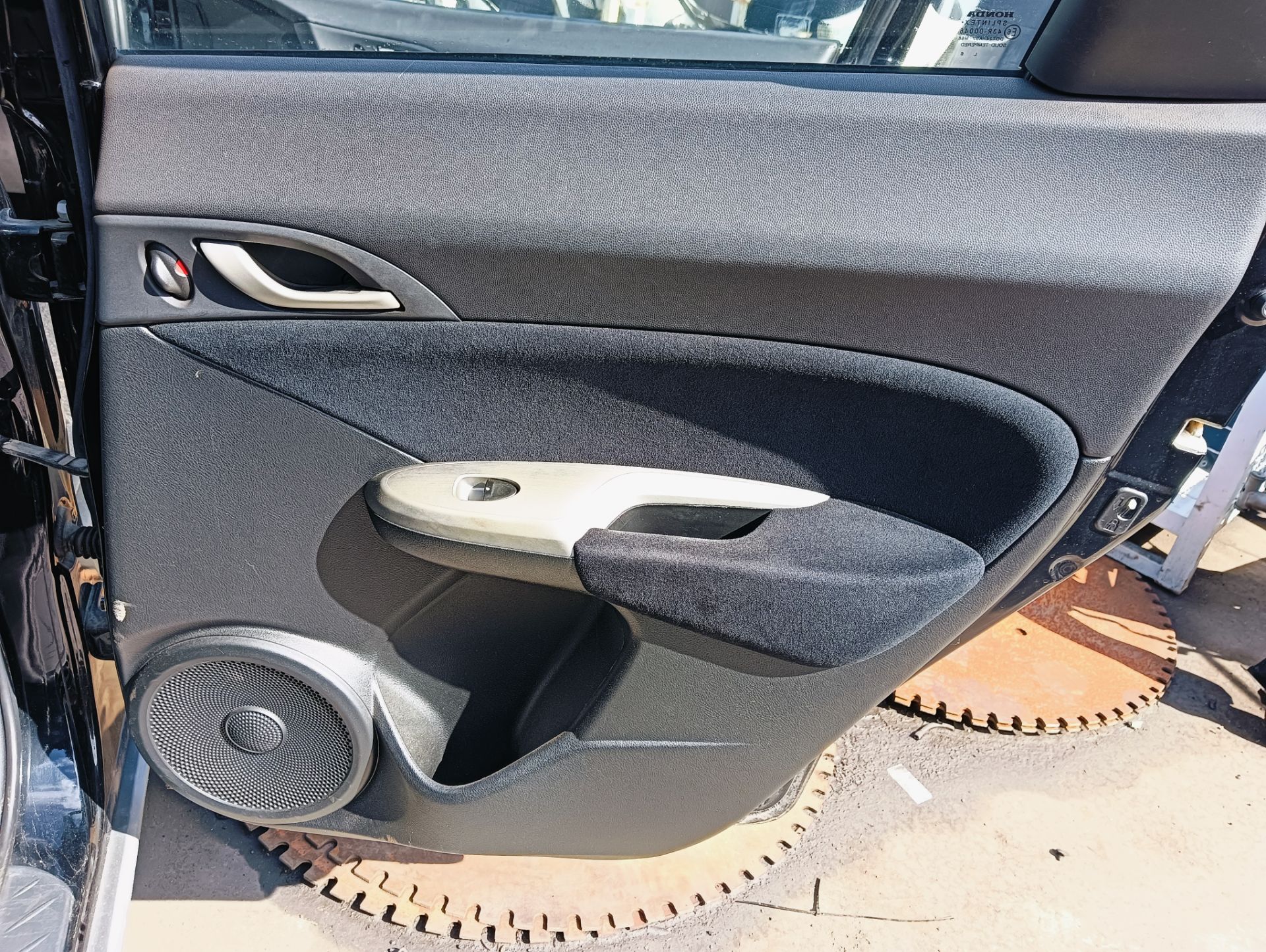 Guarnecido puerta Honda Civic 5 (FK)