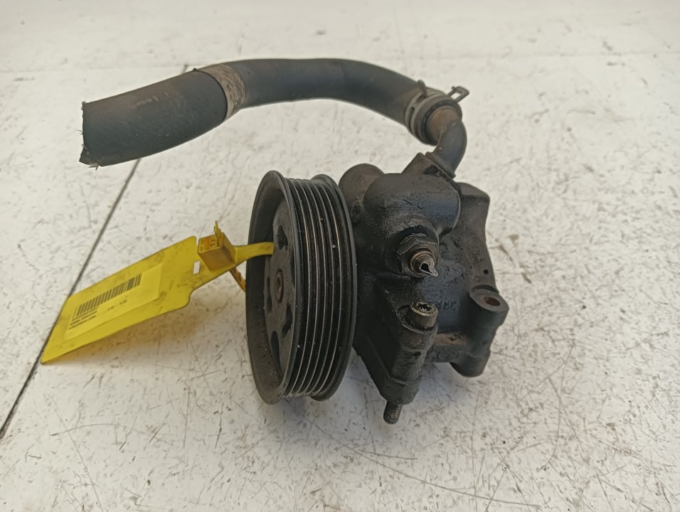 Bomba dirección Ford Fiesta (CBK)