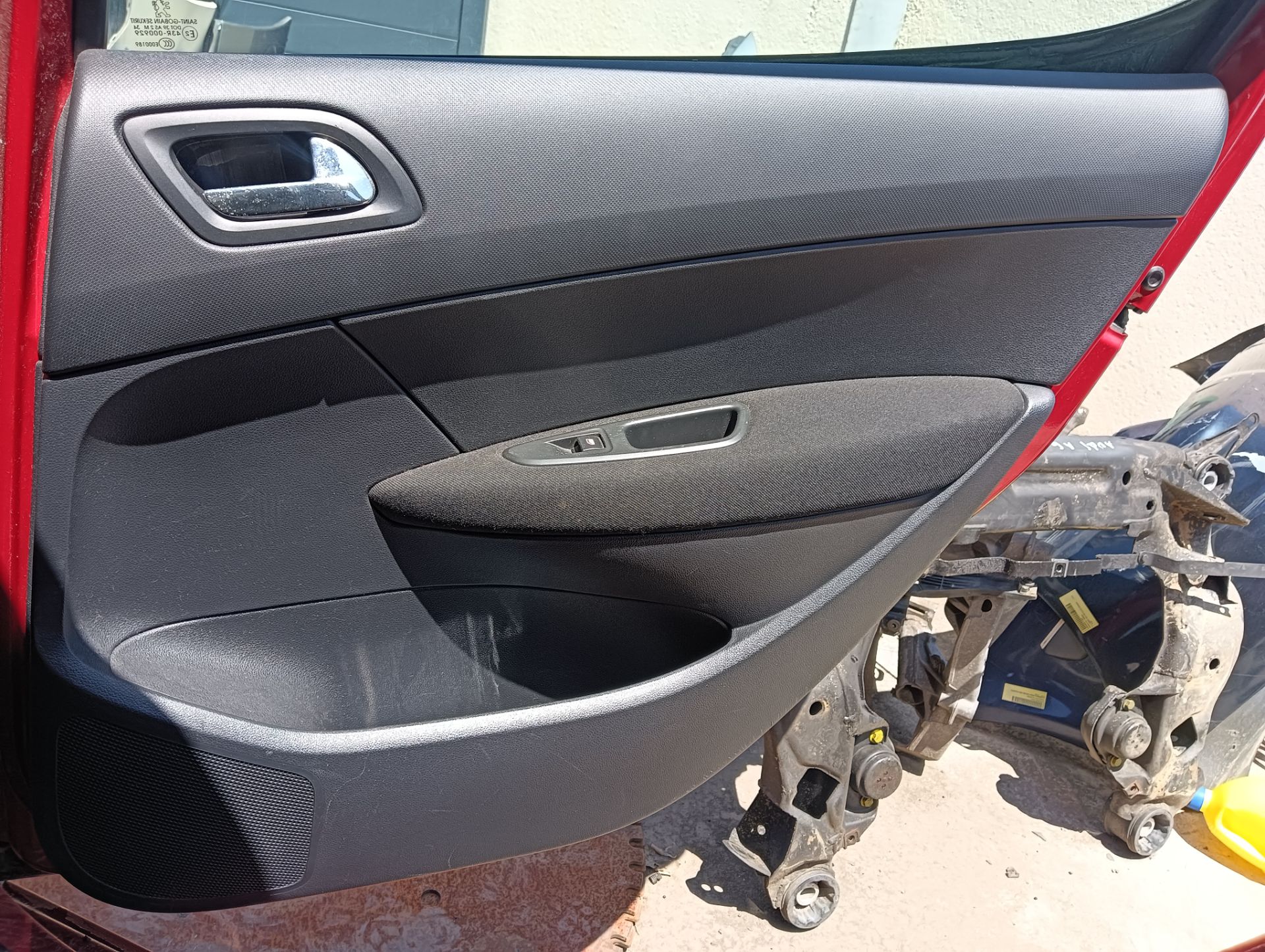 Guarnecido puerta Peugeot 308