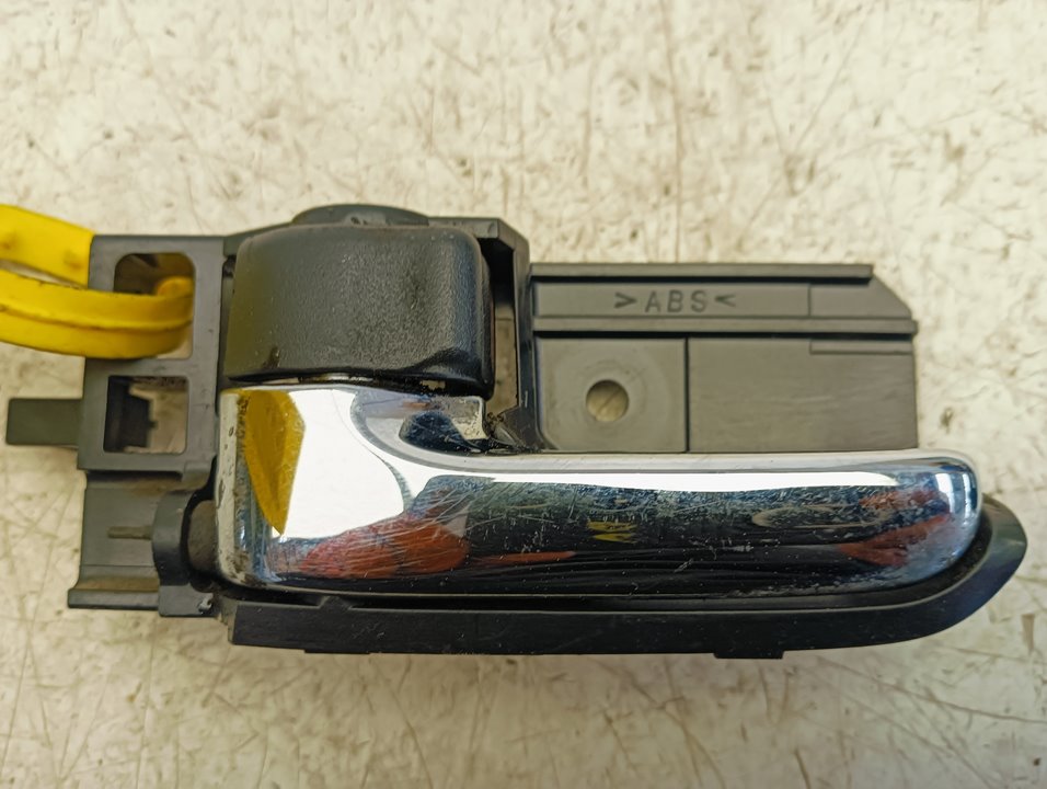 Maneta Toyota Corolla Verso (E12)