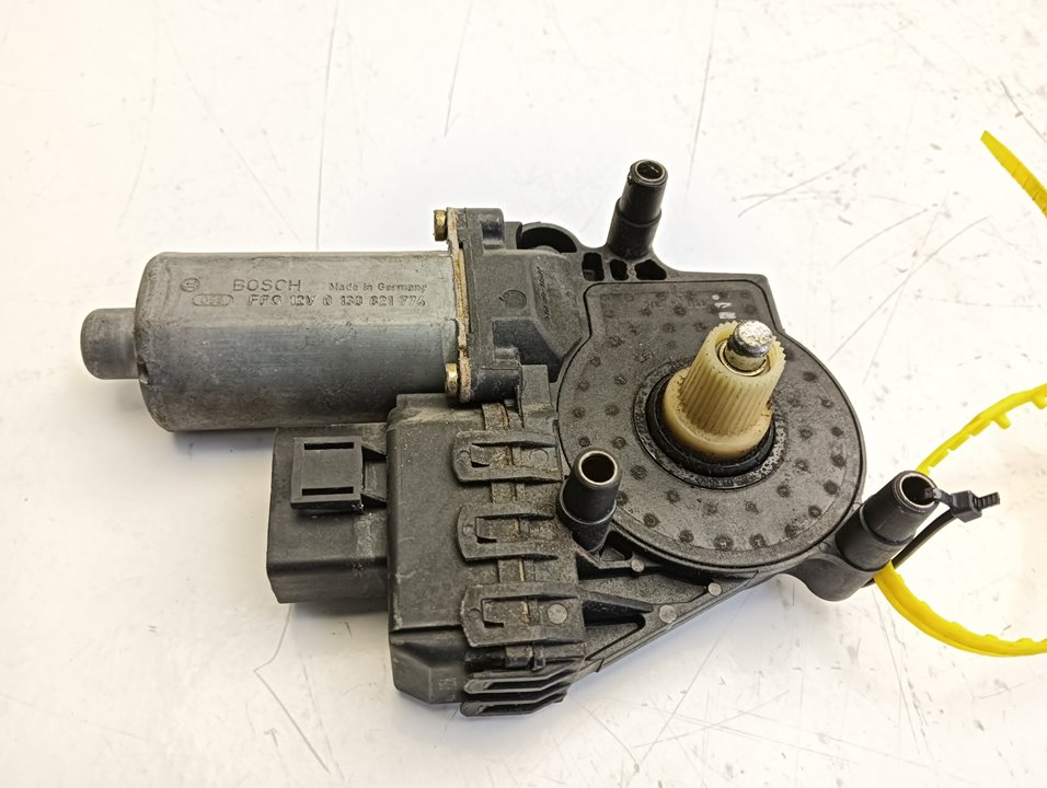 Motor elevalunas Audi A6 (4B2)