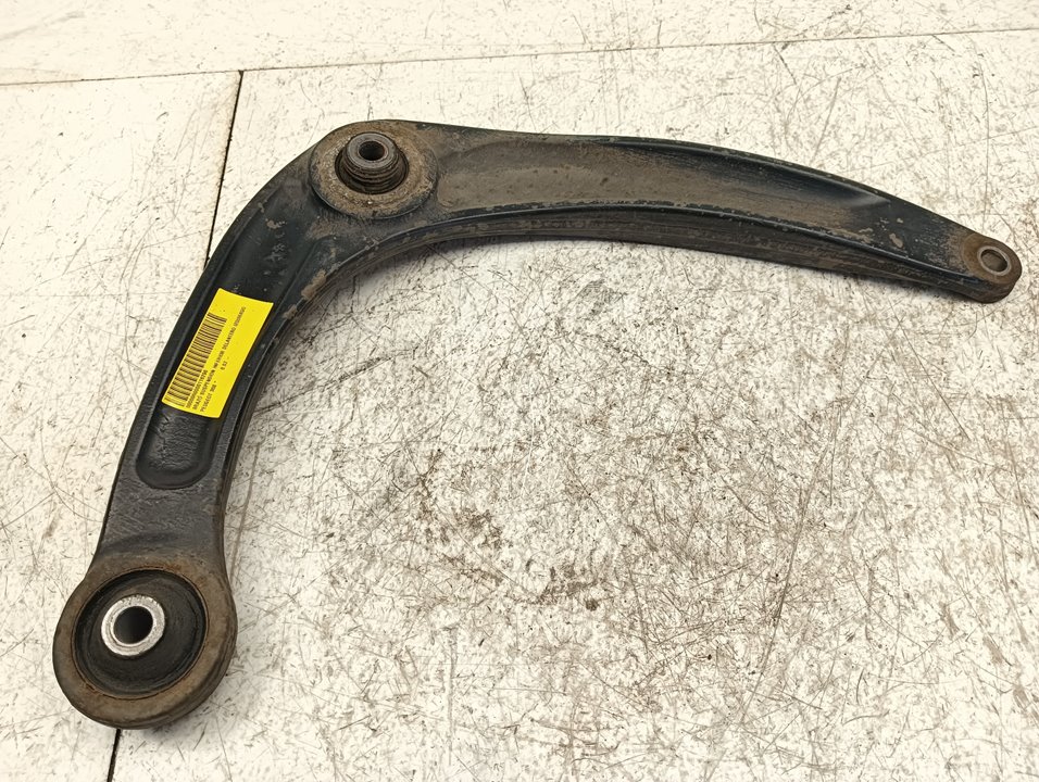 Brazo suspensión Peugeot 308 *