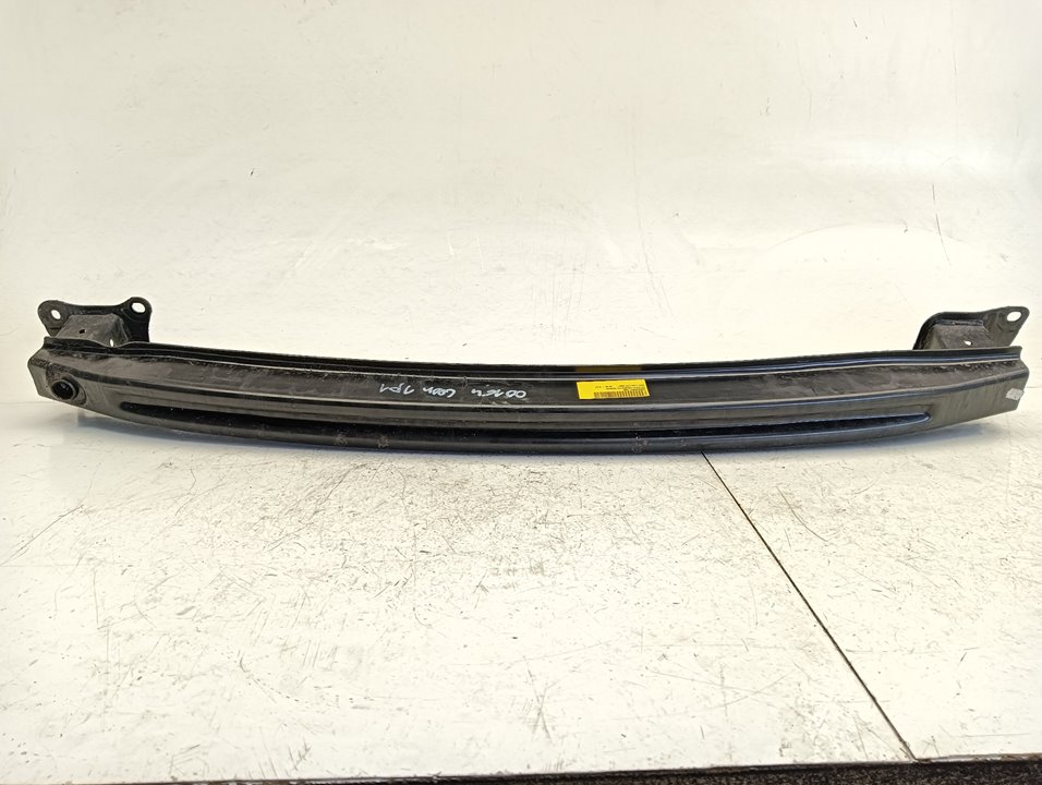 Refuerzo paragolpes trasero SEAT Leon (1P1), foto 1 de 4