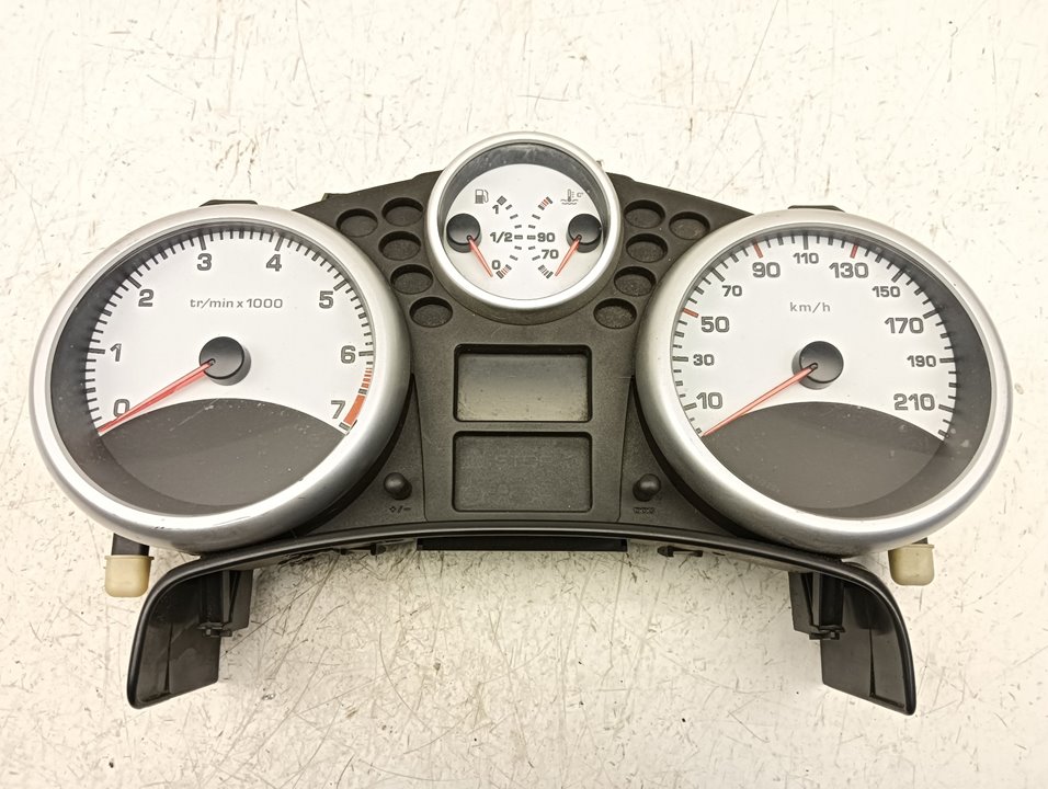 Cuadro instrumentos Peugeot 207 *