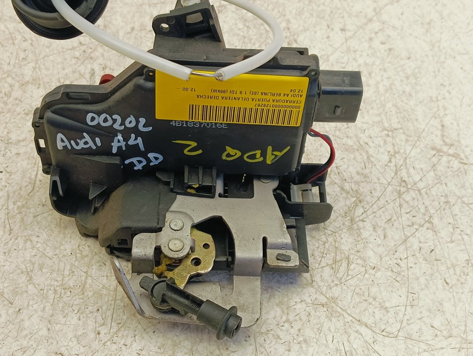 Cerradura puerta Audi A4 (8E)