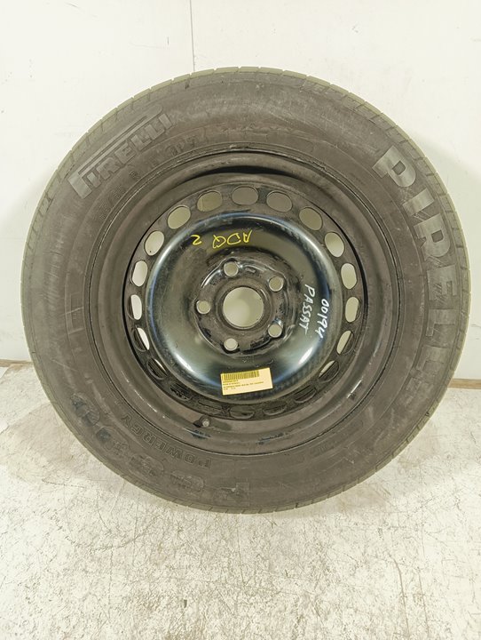 Rueda de repuesto Volkswagen Passat (3B3)