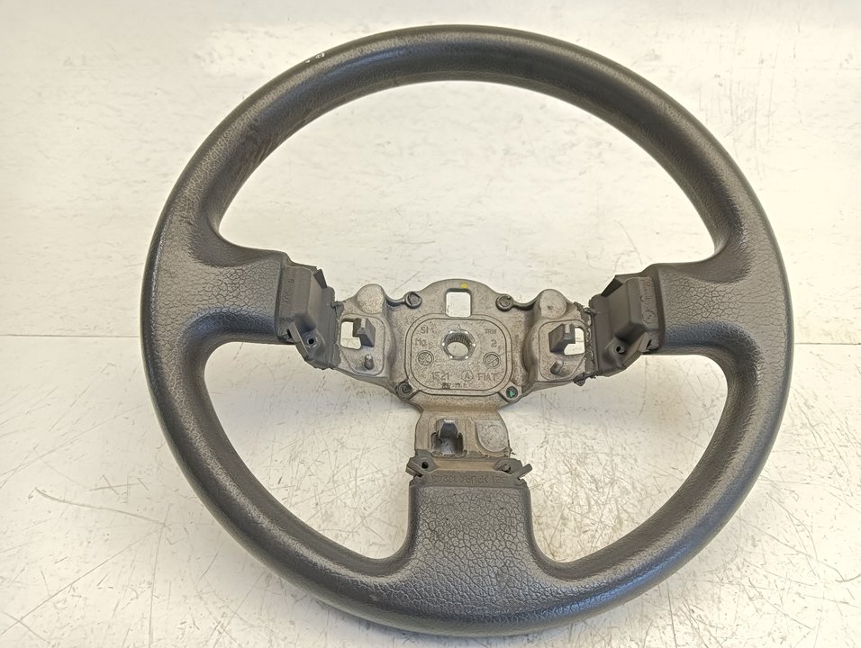 Volante Fiat II Panda (169)