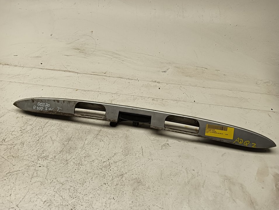 Molduras traseras Peugeot 307 Break/ (S2)