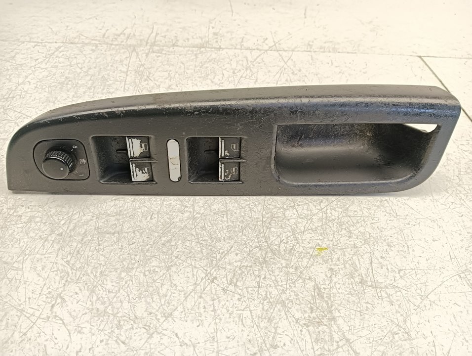 Mando elevalunas Volkswagen Golf V (1K1)