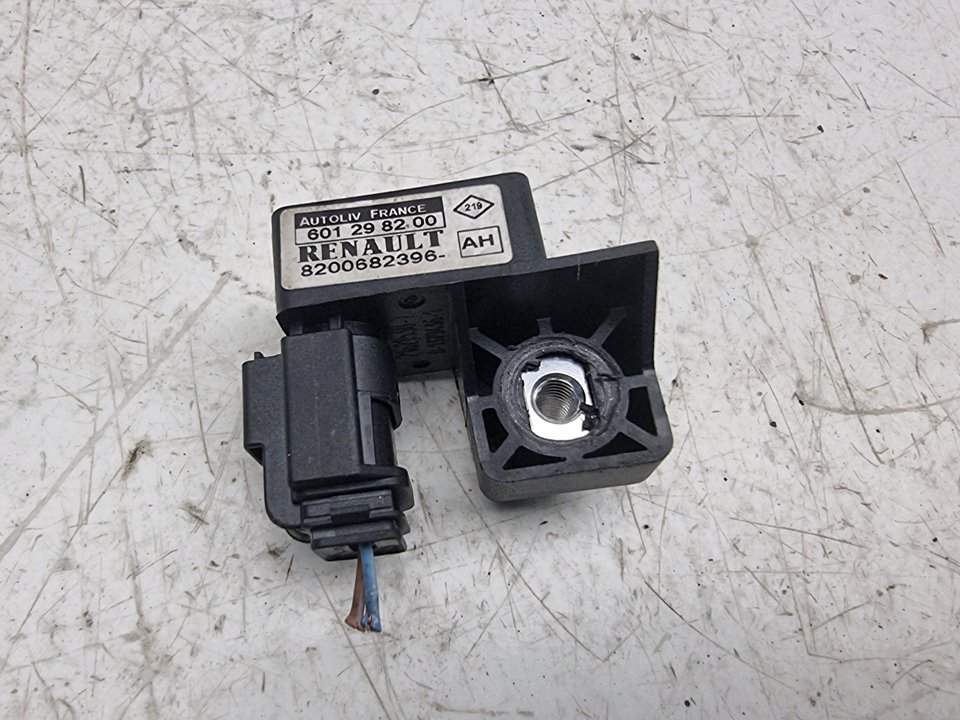 Sensor airbag Renault Scenic II (JM)
