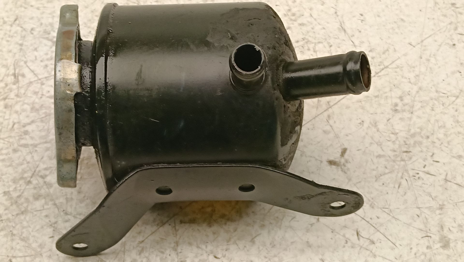 Depósito servo Renault R 18