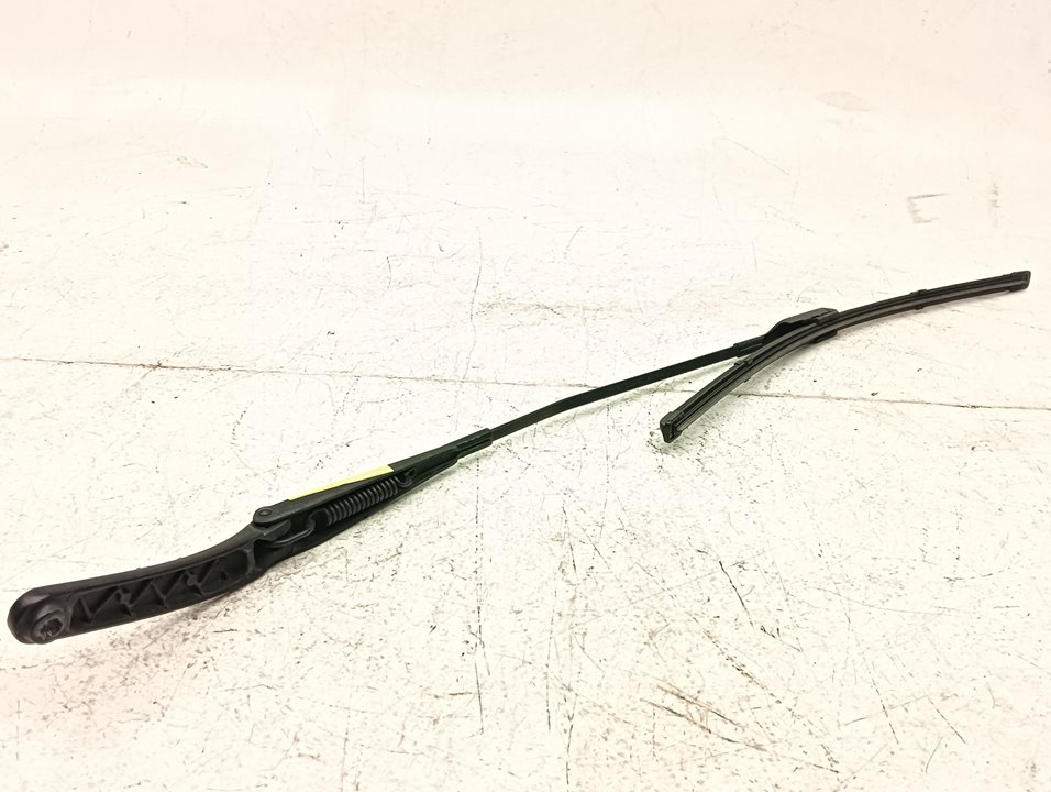 Brazo limpia Audi A4 (8K5)