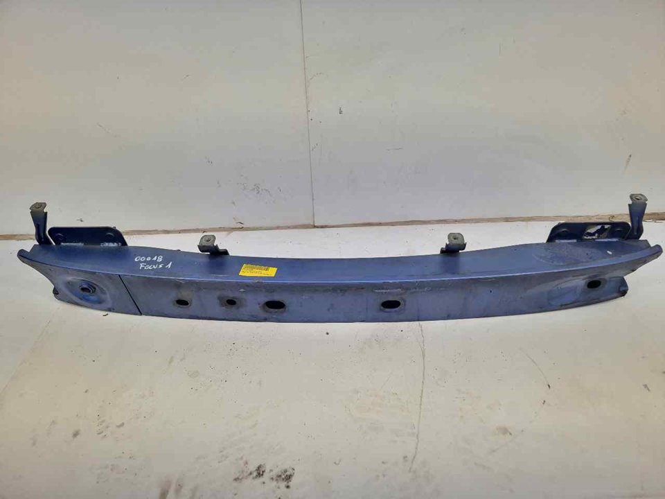 Refuerzo paragolpes Ford Focus (CAK)