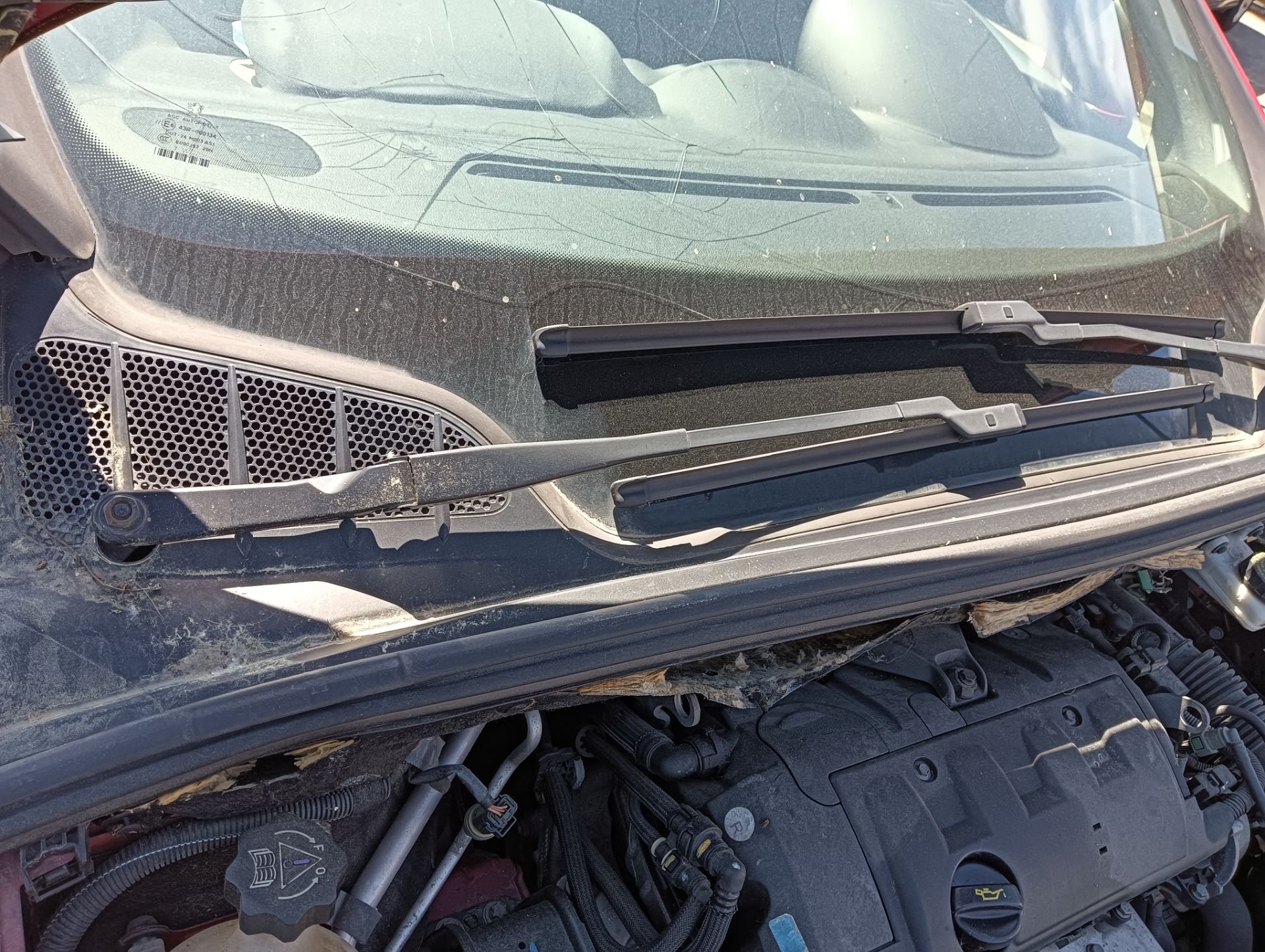 Brazo limpia Peugeot 308