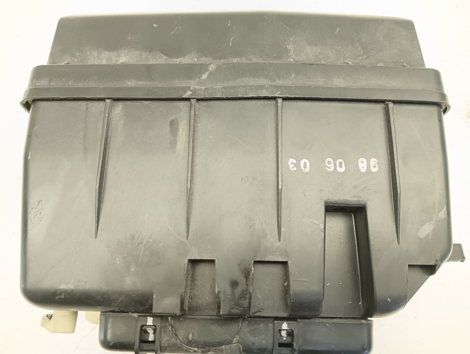 Caja relés / fusibles Ford Mondeo (GD)