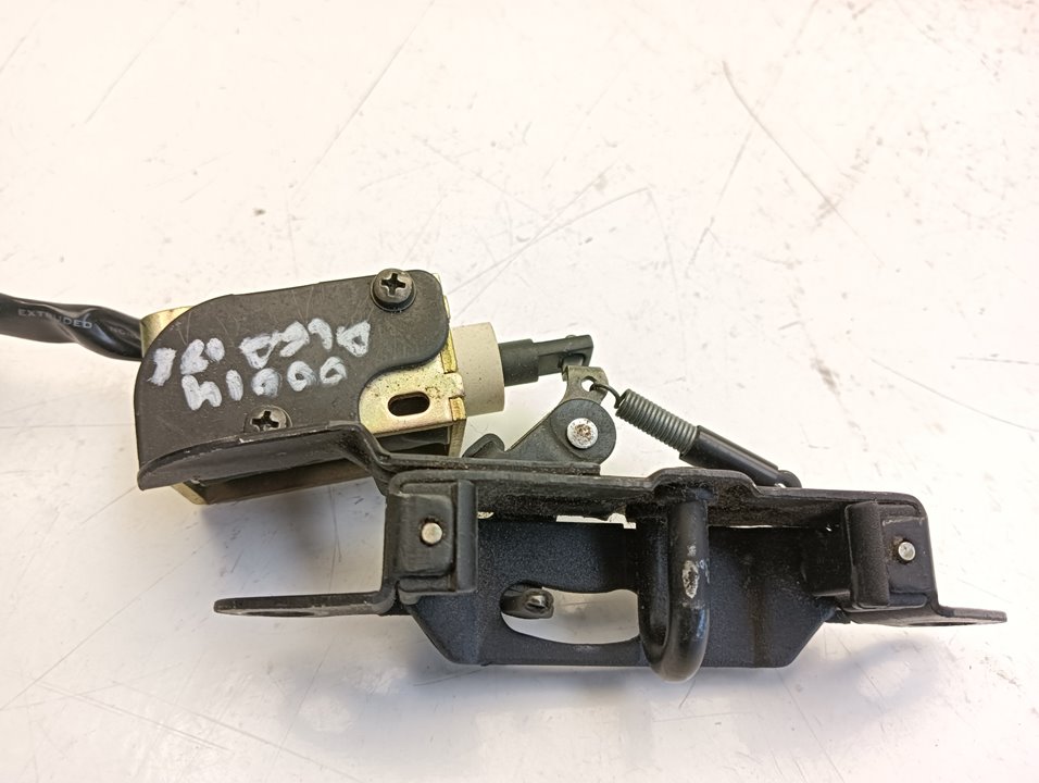Cerradura maletero / portón Alfa Romeo 156