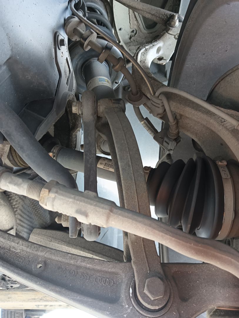 Brazo suspensión Audi A4 (8K5)