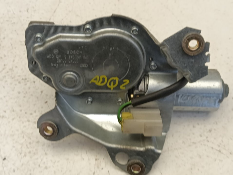 Motor limpia Nissan Terrano II (R20)