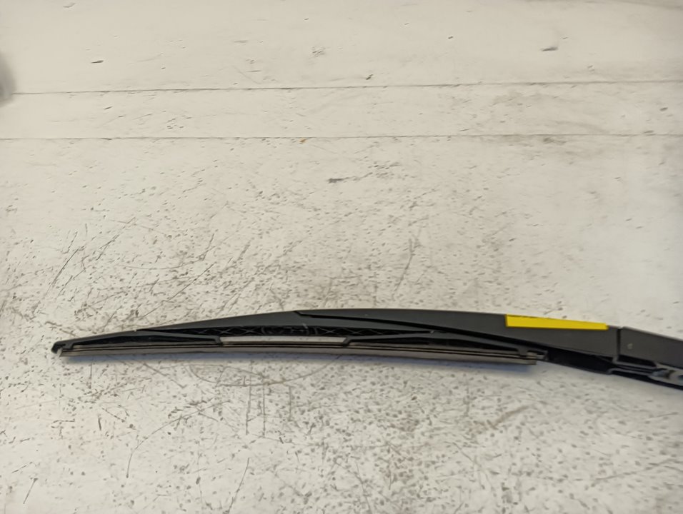 Brazo limpia Peugeot 207