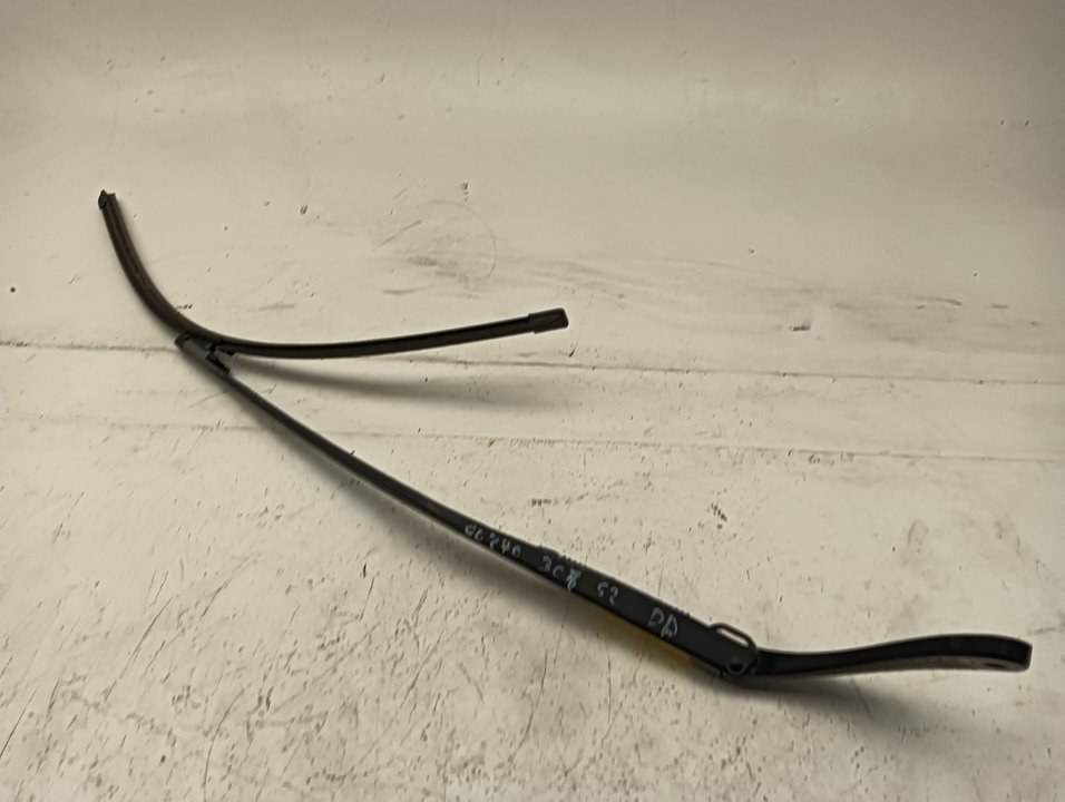 Brazo limpia Peugeot 307 Break/ (S2)