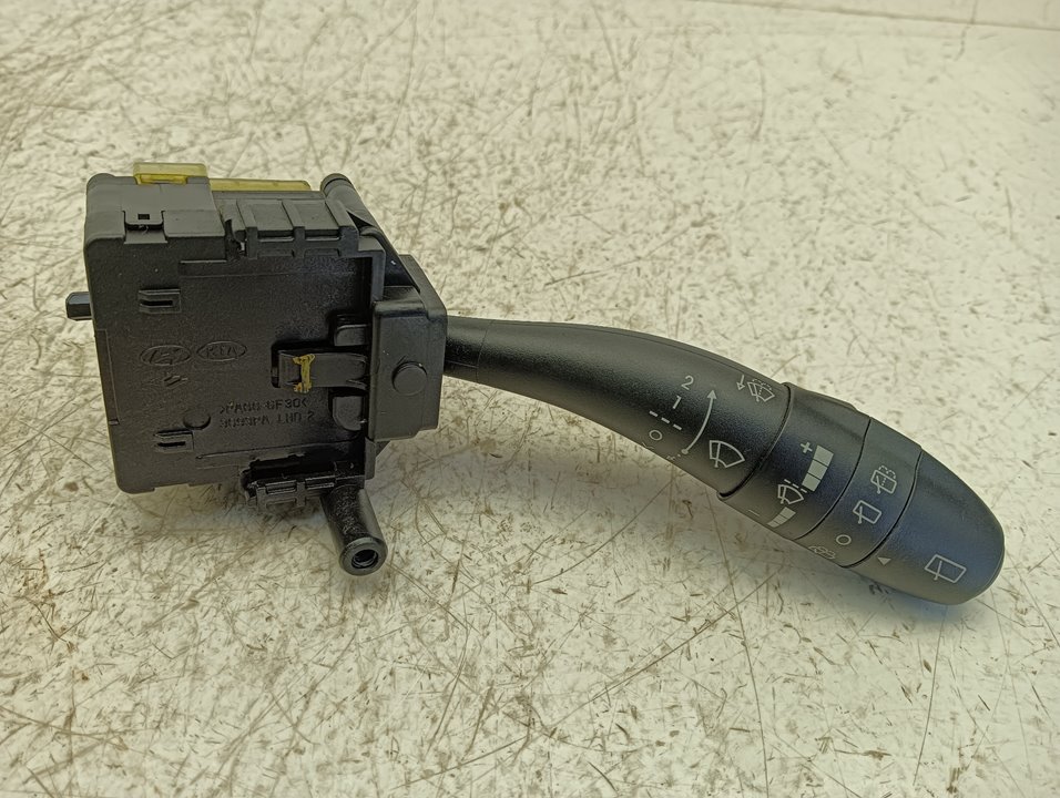 Mando limpia Kia Ceed (ED)