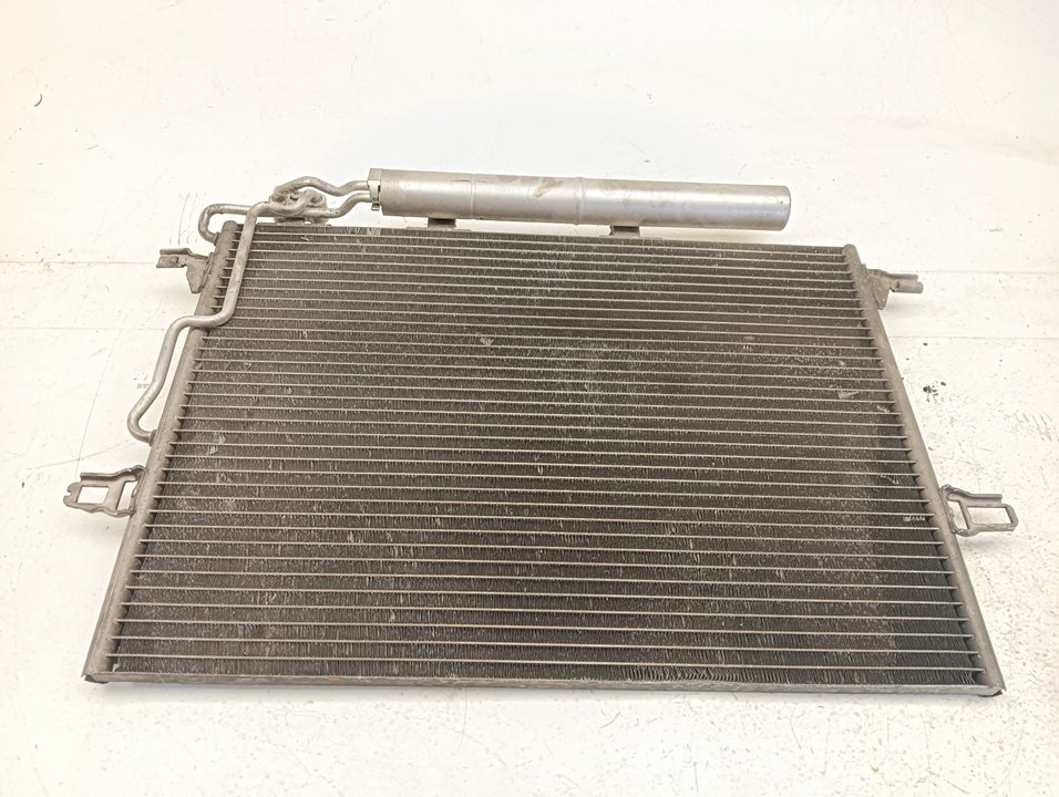 Condensador / radiador aire acondicionado Mercedes-Benz E (BM 211)