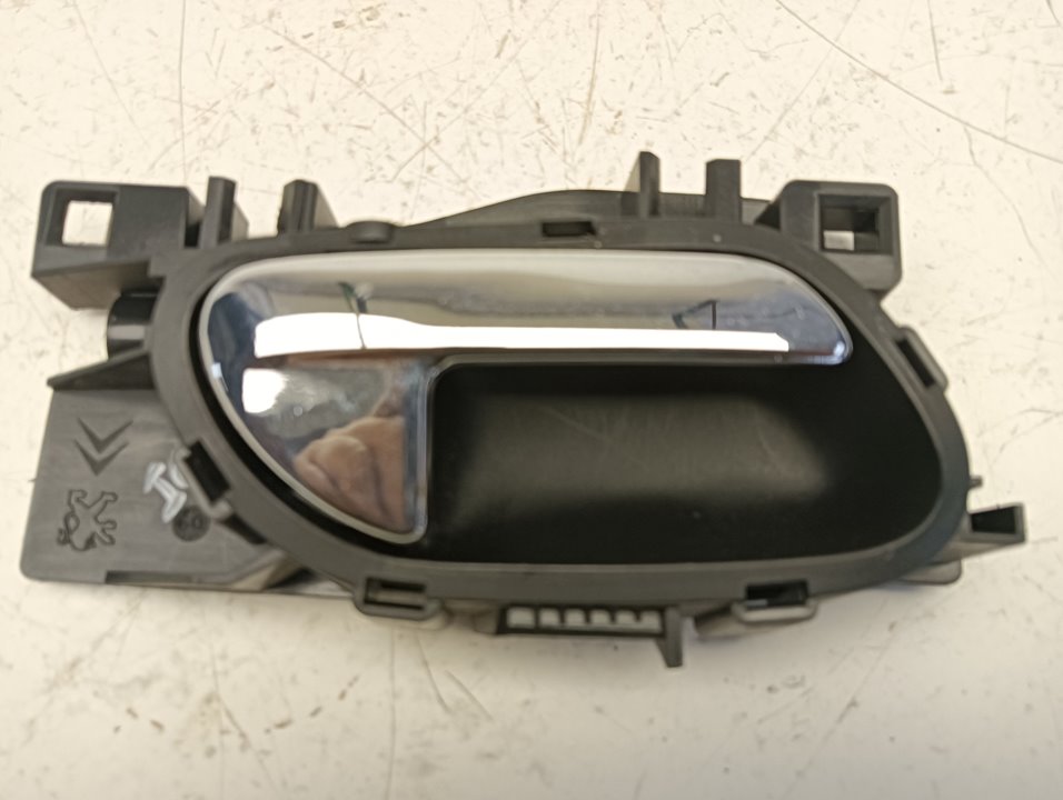 Maneta Peugeot 207