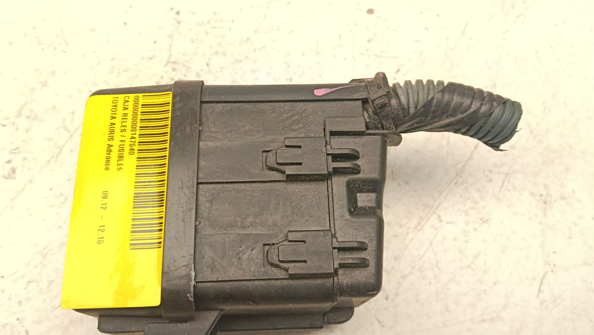 Caja relés / fusibles Toyota Auris (E18)