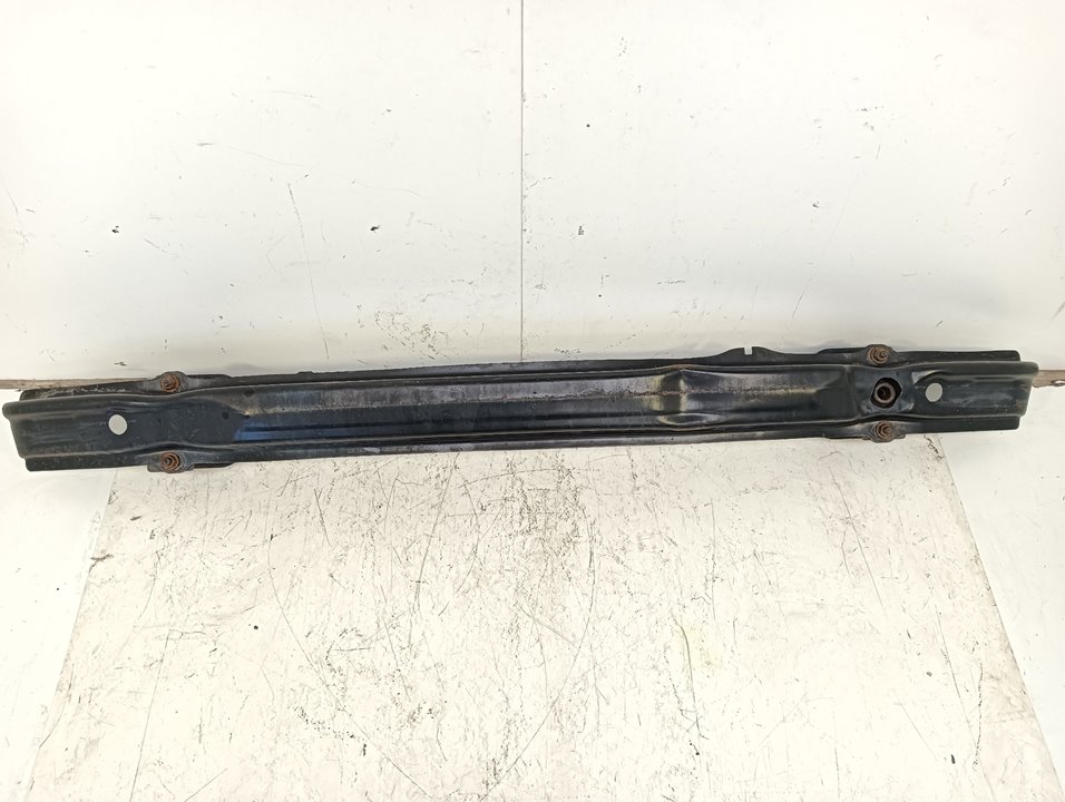 Refuerzo paragolpes BMW 5 (E60)